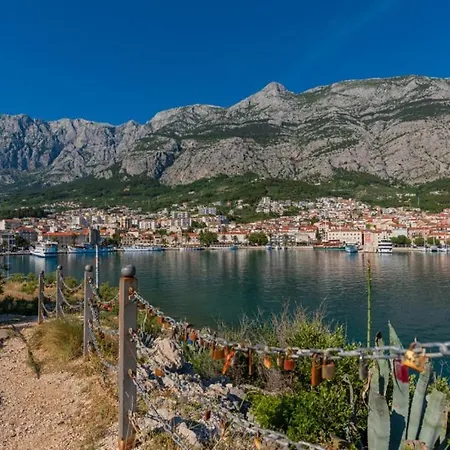 Villa Ana - By Guide *