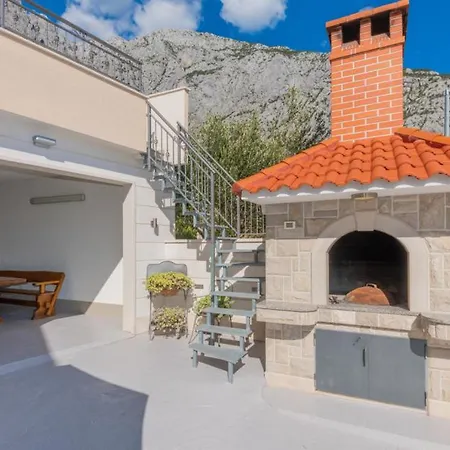 Villa Ana - By Guide *