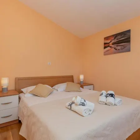 Villa Ana - By Guide *